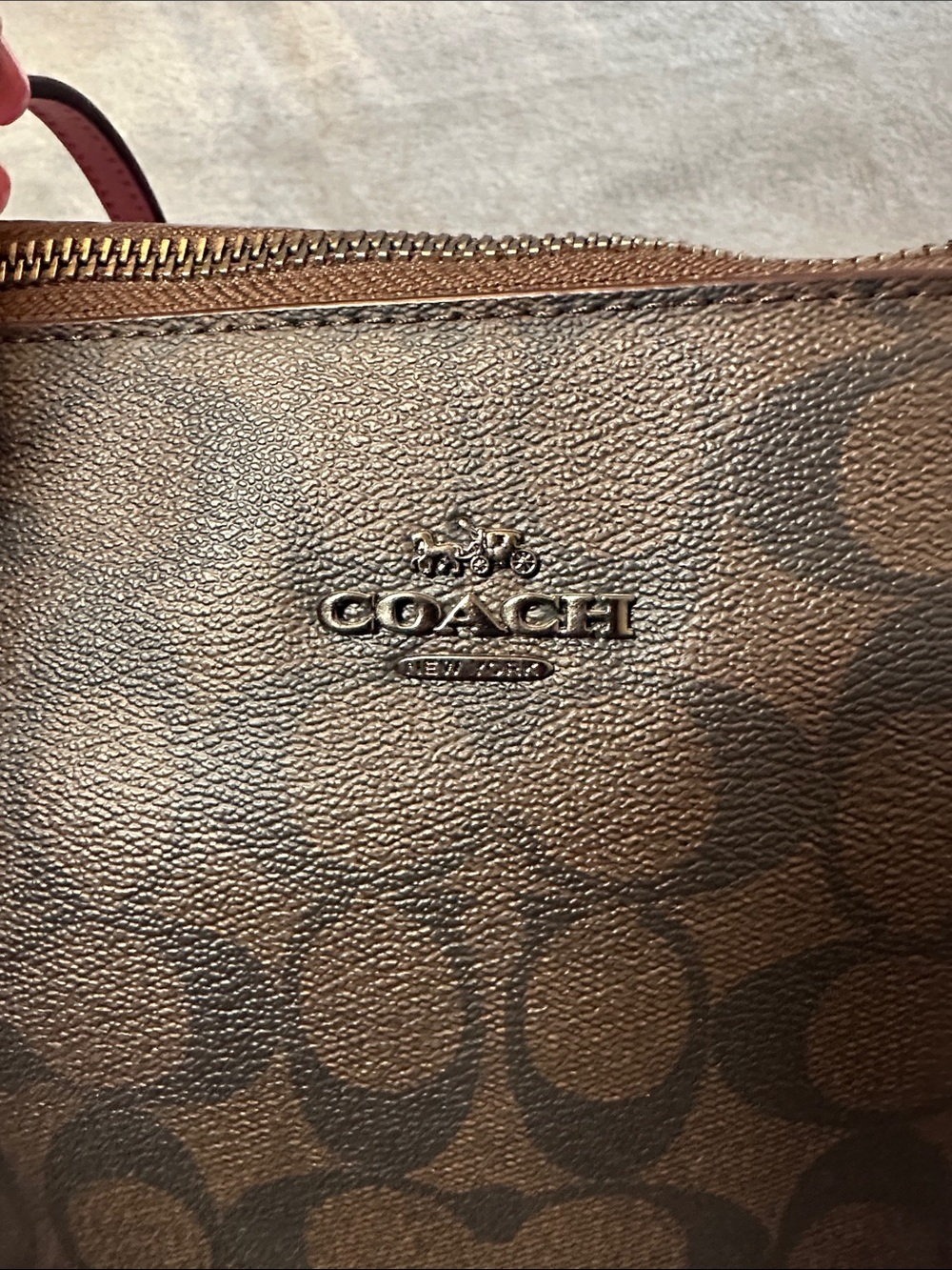 NWTS Coach Brown Signature Tote w/Pink/Coral Leather Handles 🩷🌸🤎 - Picture 5 of 14
